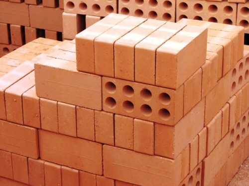 Красные керамические кирпичи