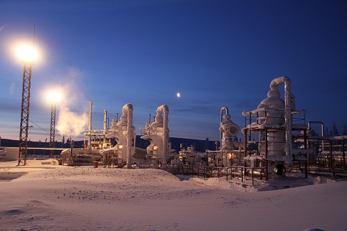 Нефтеперерабатывающий завод